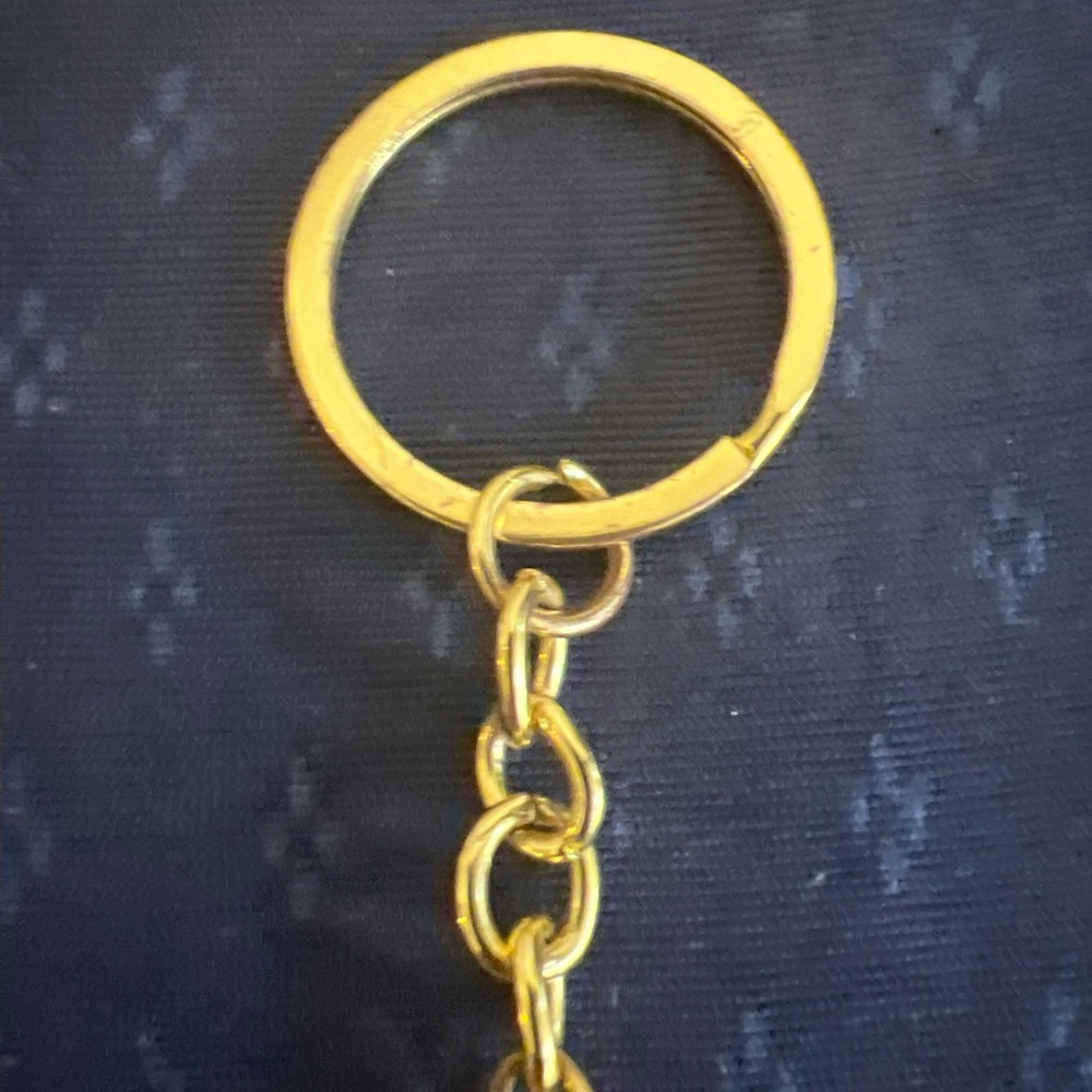 Beautiful Camel With Rhinestones Keychain - Picture 6 of 10